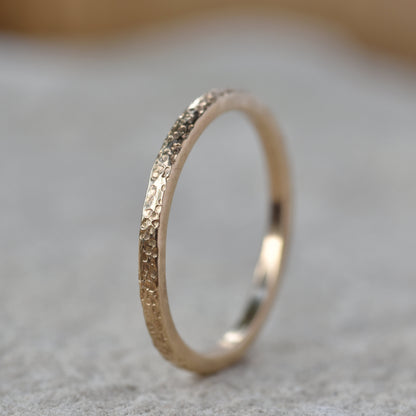 Slim 9ct Gold Ring