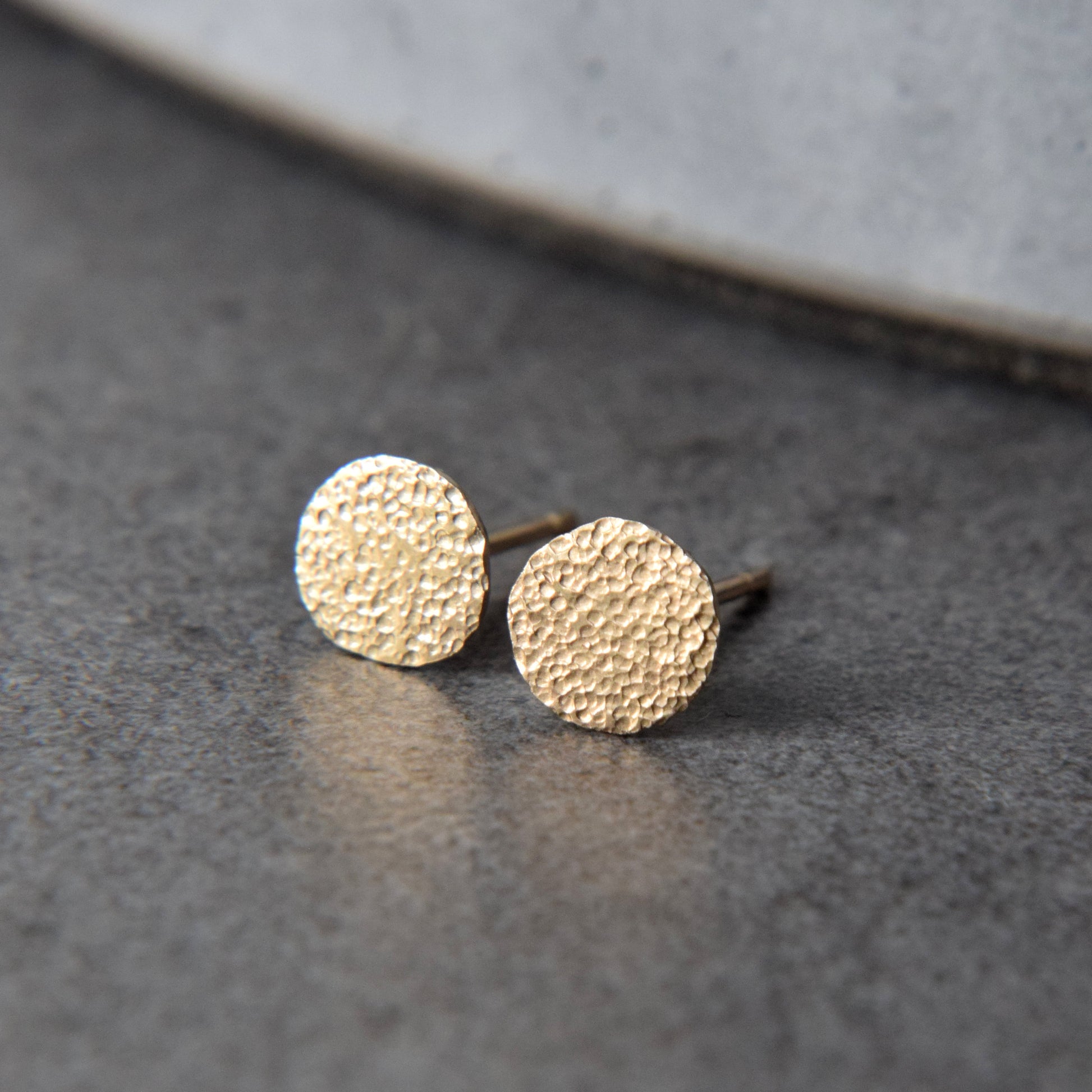 9ct Gold Textured Studs - Paisley Pins