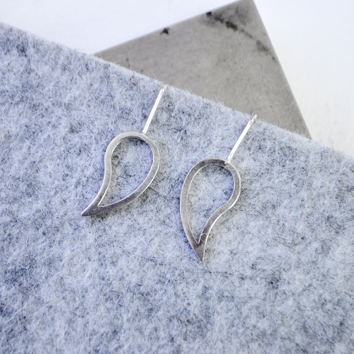 Paisley Motif Drop Earrings - Paisley Pins